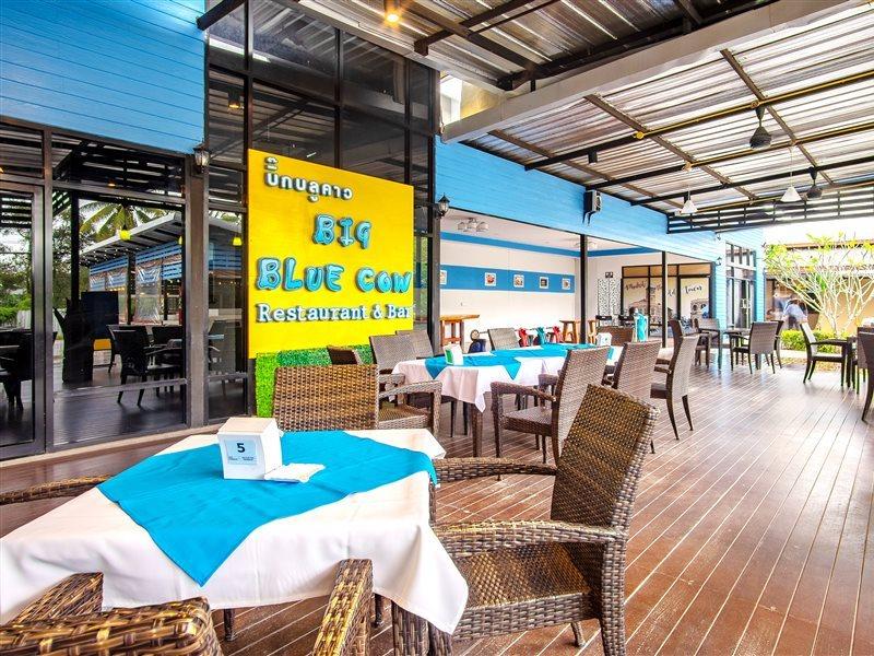 Naiyang Beach Hotel Sha Plus Phuket Exteriör bild