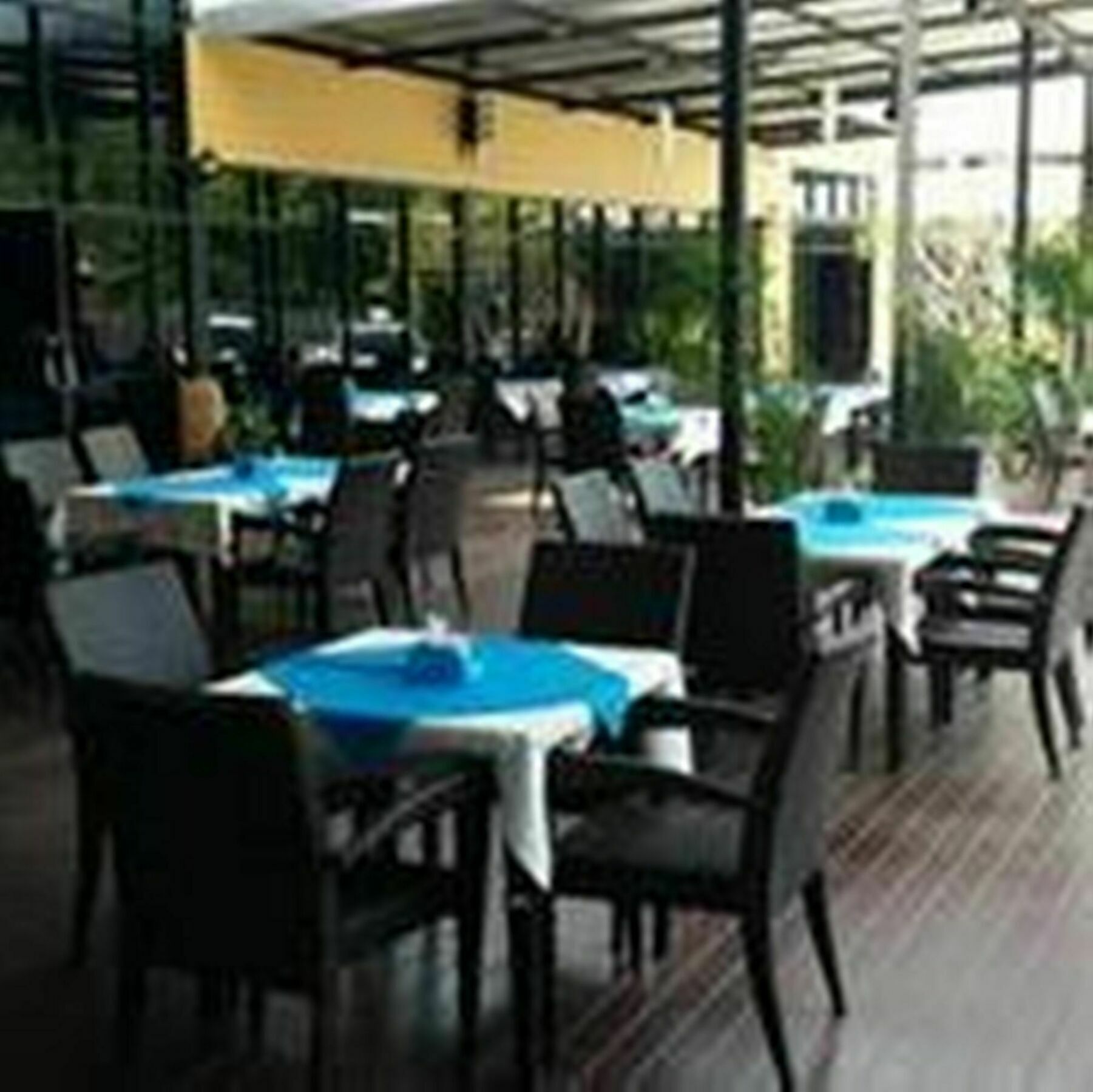 Naiyang Beach Hotel Sha Plus Phuket Exteriör bild